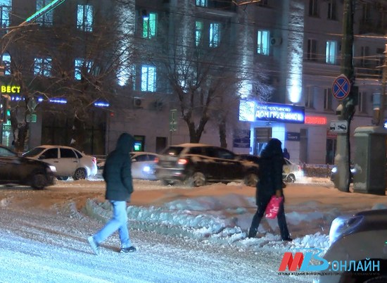 Сильный ветер, дождь и снег ожидаются в Волгограде 9 марта